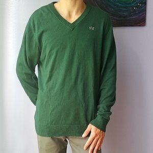 Criquet Cashmere V-neck Sweater.